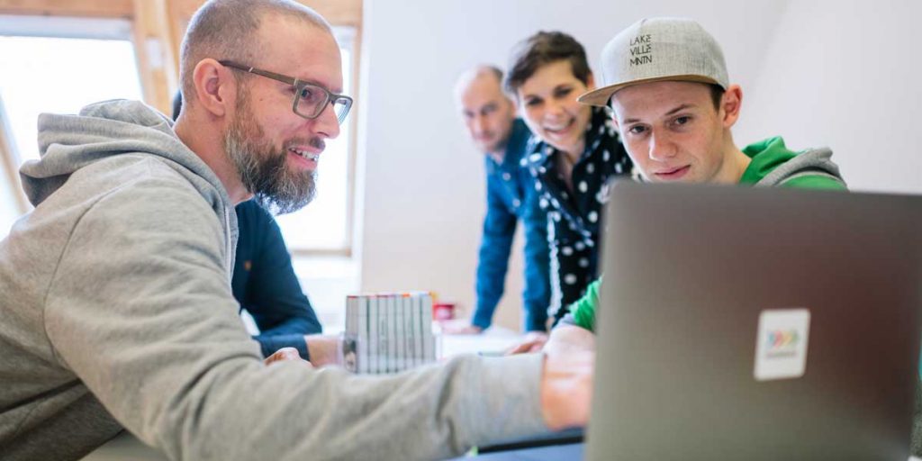 Kỹ thuật tiết kiệm chi phí Google Ads